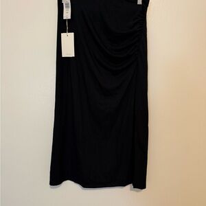NEW Aritzia Black Women's Skirt (Wilfred)